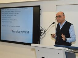 Dr Sudhanshu Patwari at Elevating Health Awareness with Leaders in Medicine