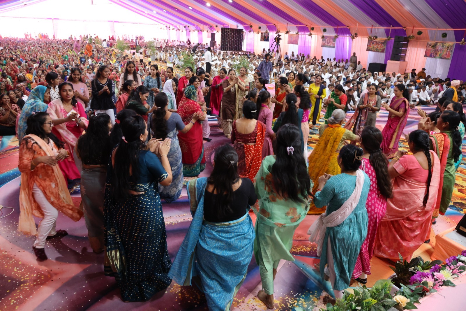 Grandeur and Devotion: Third Day of Shrimad Bhagwat Katha Concludes with Distinguished Presence and Divine Discourses