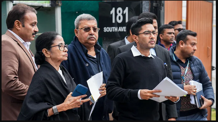 Mamata Banerjee Accuses CEC of “Insulting and Humiliating” Her