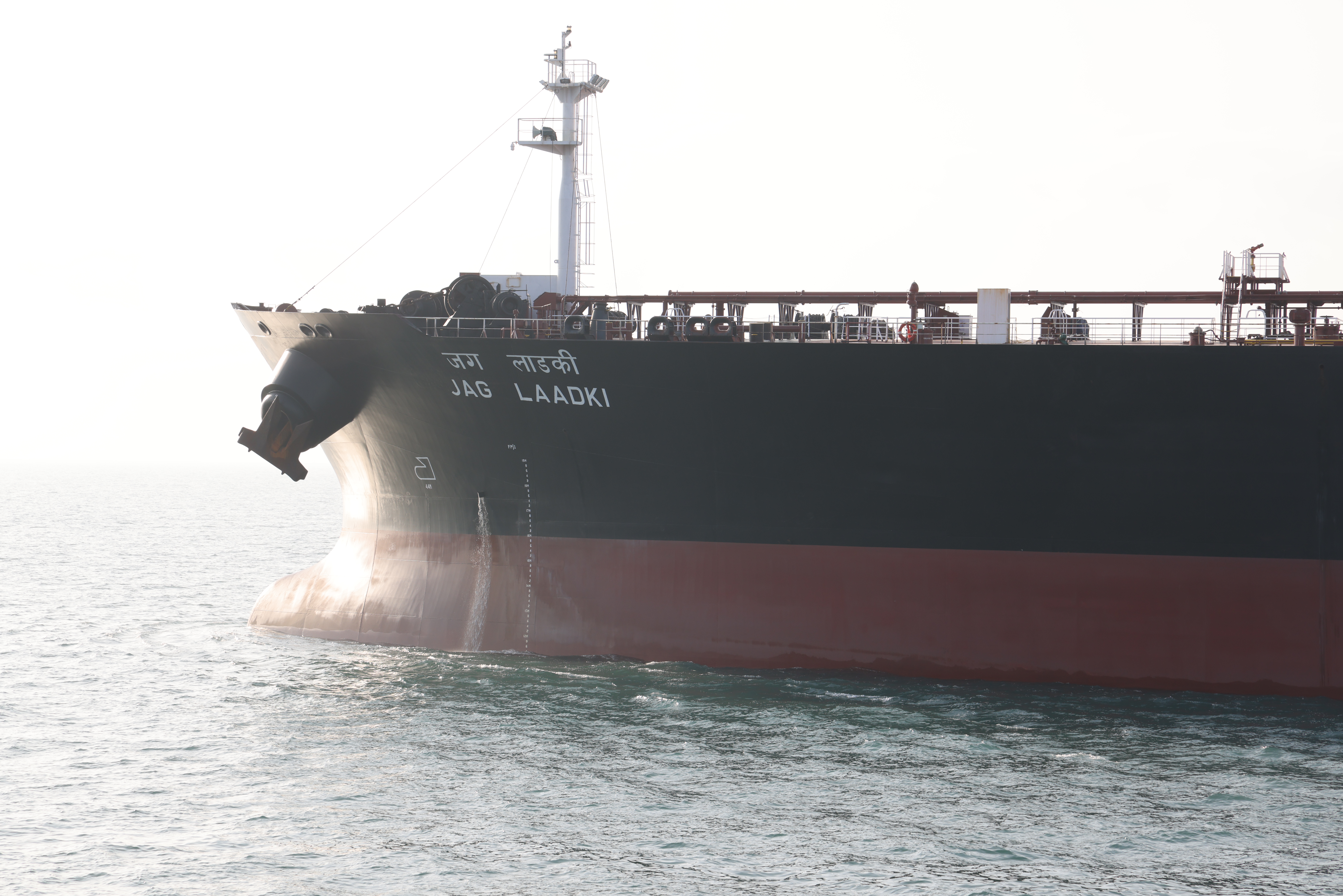 Indian-Flagged Crude Tanker Jag Laadki Arrives at Mundra Port, Bolstering National Energy Security