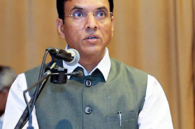Union Minister of Labour and Employment, Youth Affairs and Sports Mansukh Mandaviya addresses the 2nd edition of the Auroville Literature Festival