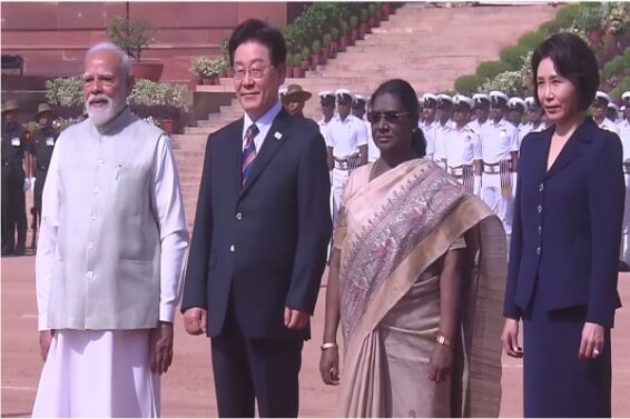 Murmu, Modi welcome Lee Myung in state visit