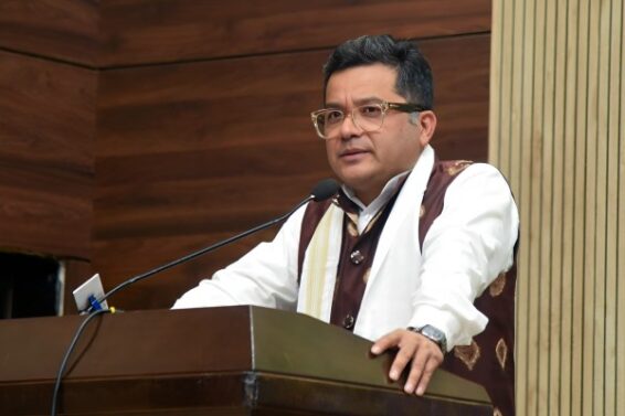 MoS External Affair Pabitra Margherita holds trade talks