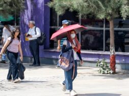 Delhi-NCR Sizzles Under Intense Heatwave