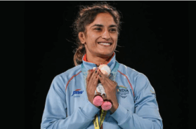 04 phogat