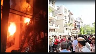 Nine Killed in Fire in a Delhi Residential Building