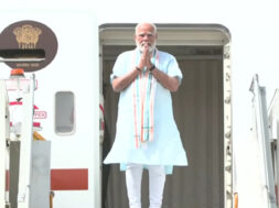 PM-Modi-arrives-in-Delhi