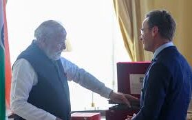 PM Modi with sewden PM