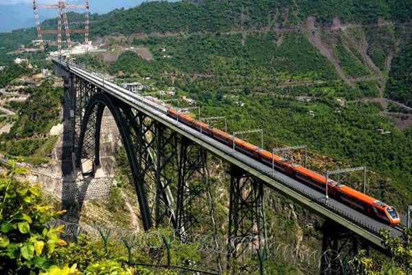 Jammu-Srinagar Vande Bharat witnesses overwhelming response, carries 45,000 passengers in 10 days