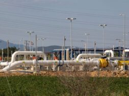 LNG markets boost coal use