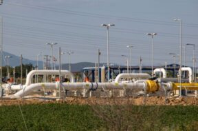 LNG markets boost coal use
