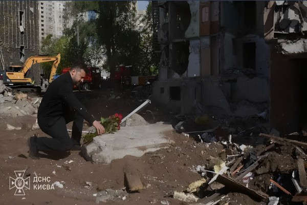 Zelenskiy condemns Russia after strike on Kyiv apartment block kills 24