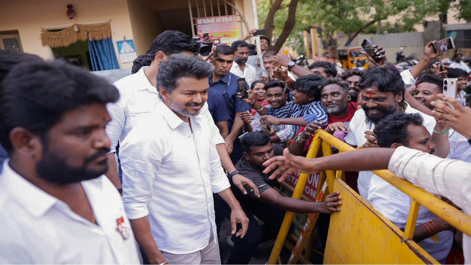 Assembly polls 2026: TVK leading on 104 seats; Vijay ahead while Stalin trails in Kolathur