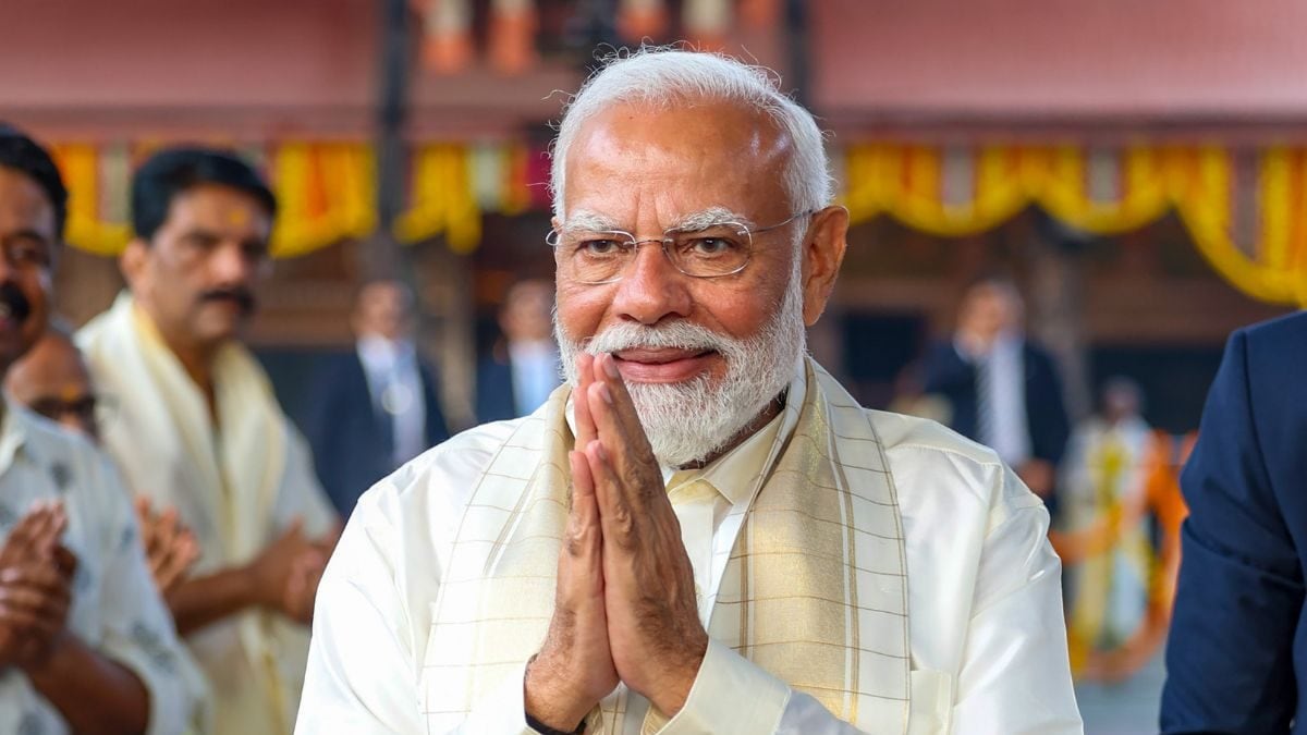 Prime Minister shares an article on inclusive development and vision for Viksit Bharat
