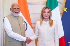 modi-gifts