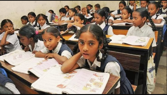 CBSE Issues Clarifications on Three Language Formula, Relaxations for Current Secondary Classes