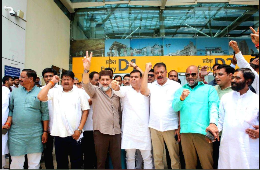 Amidst Fear of Poaching Congress MLAs in MP being sent to Bengaluru