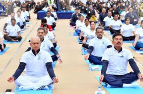 Indian-Coast-Guard-yoga-icg
