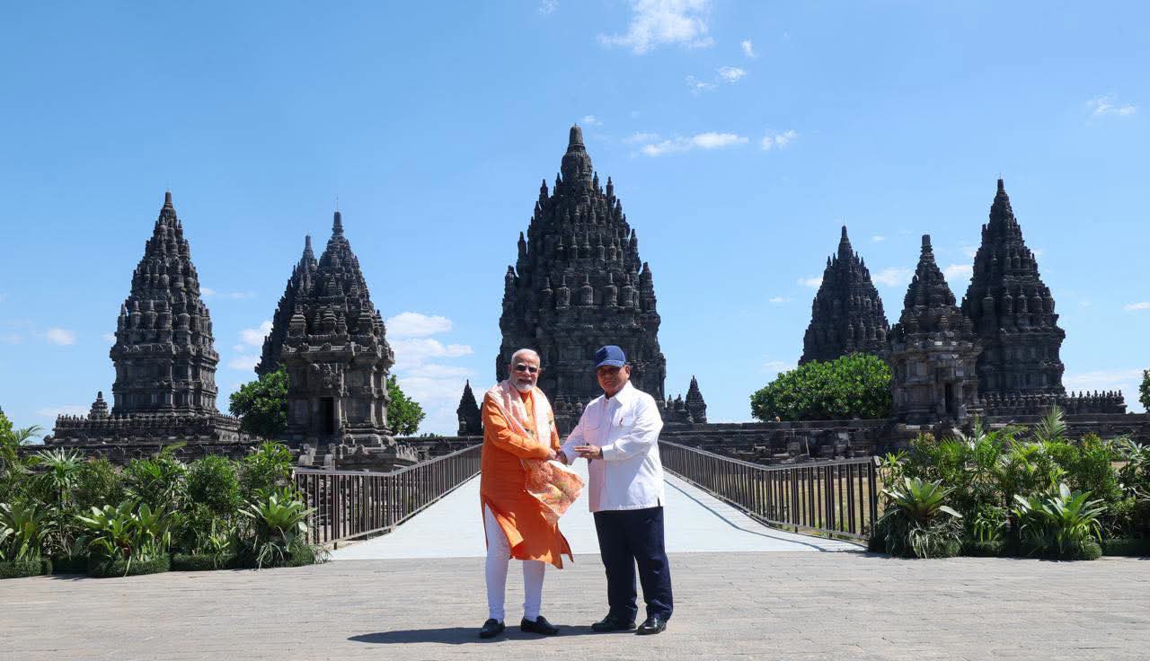 Prime Minister visits the UNESCO World Heritage Prambanan Temple Complex