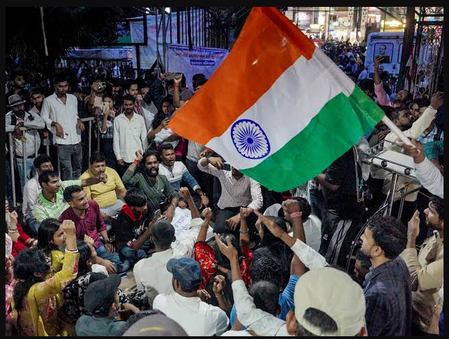 Jharkhand Police Use Lathis, Batons, Water Cannons to Stop Student Agitators