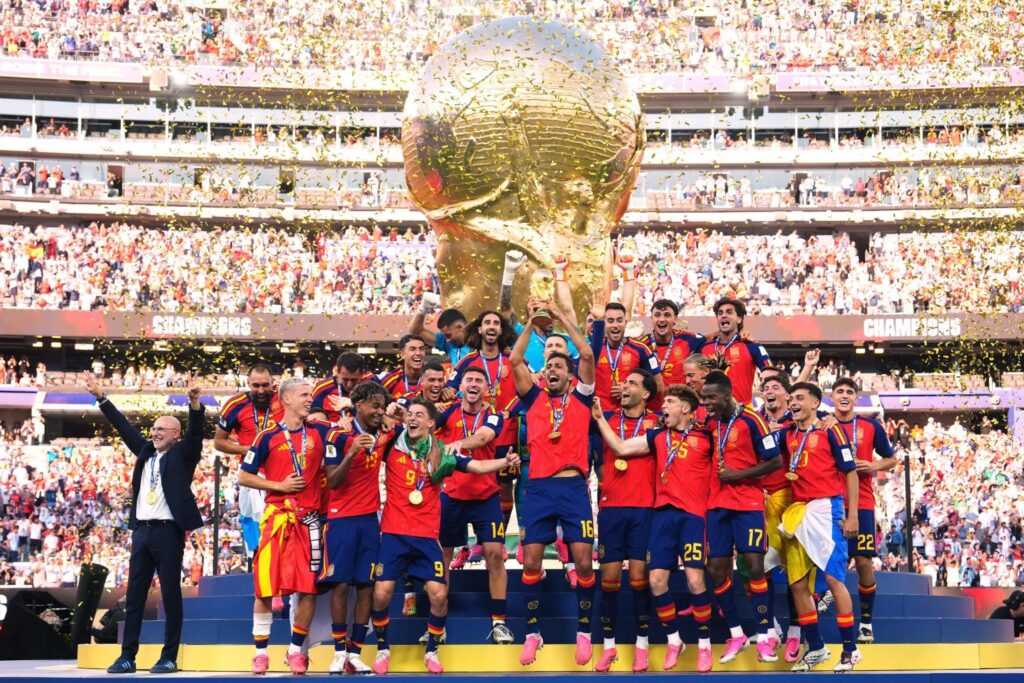 Stay Risers Spain stay atop FIFA rankings; Portugal rise to fifth - Revoi.in